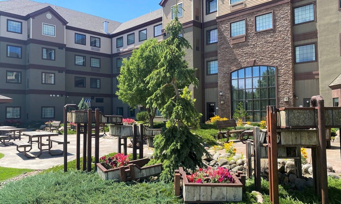 Great Falls Hotel | Staybridge Suites Great Falls by IHG