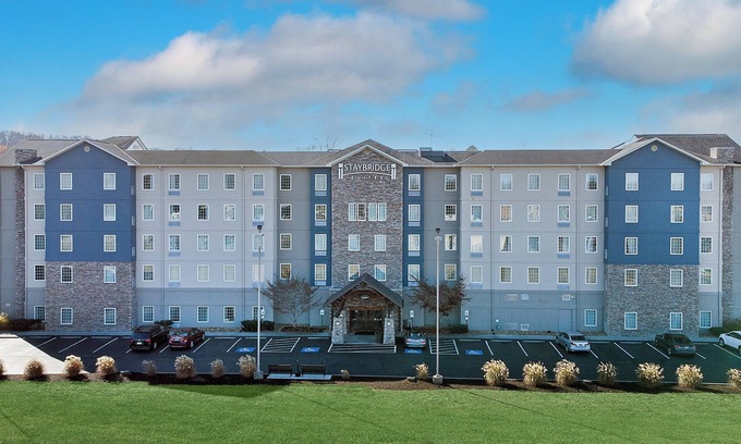 Oak Ridge Hotel | Staybridge Suites Oak Ridge by IHG