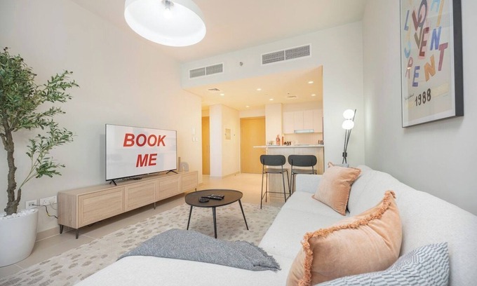 Dubai Apartment | StayShort - Astonishing 1 BR apartment in Creek Harbour!