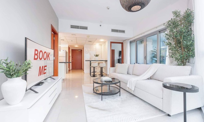 DIFC Apartment | StayShort - Well-furnished 3 Bedroom in Park Towers, DIFC