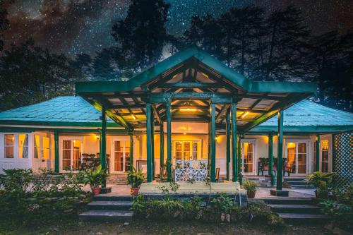 Shimla Villa | StayVista at Rose Cottage