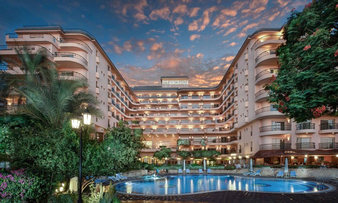 Luxor Resort | Steigenberger Nile Palace