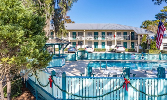 Steinhatchee Hotel | Steinhatchee River Inn