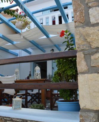 Alonissos Villa | Stella's traditional house.