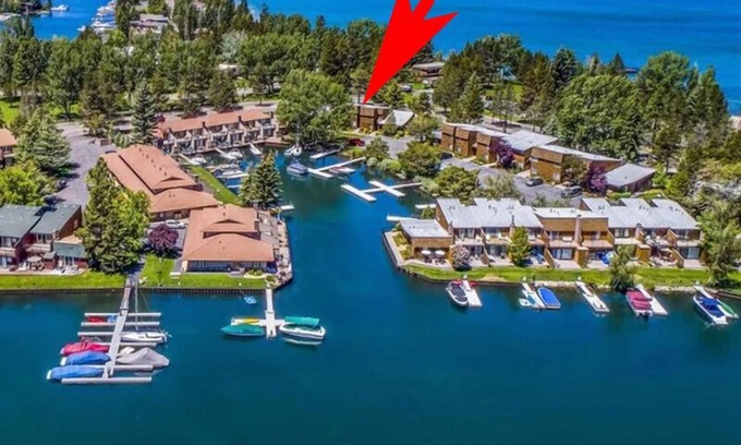 Tahoe Keys Condo | Steps from Outdoor Pool and Beach, Filtered Lake V