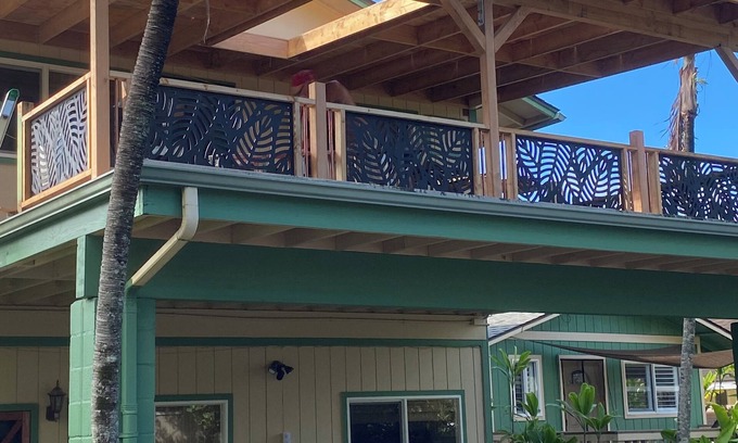 Hauula House | Steps to Secluded Beach-Covered Deck-Grill-AC's-Fenced Covered Parking-Laundry