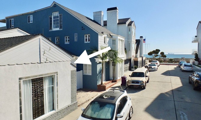 Peninsula House | Steps to the Beach & Alamitos Bay | Long Beach Peninsula