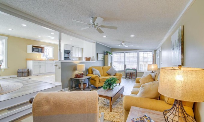 Tunica House | Steps to Tunica Lake Outdoor Retreat with Fire Pit