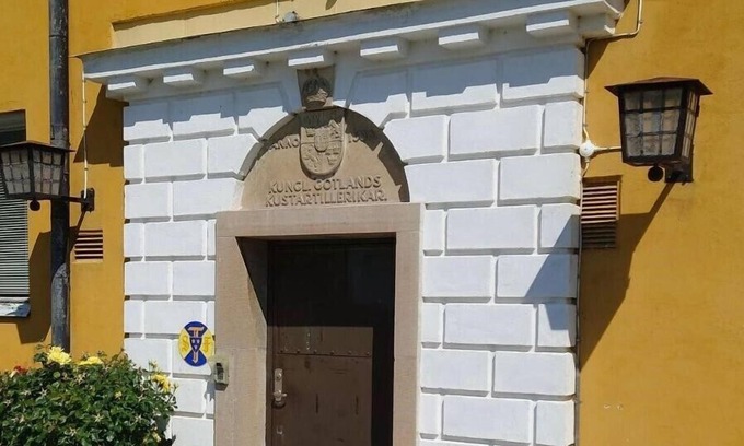 Farosund House | STF Östra Flygeln Bunge Vandrarhem