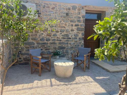 Olympi Apartment | Stone Olympi Lodges - Chios Cozy Hideaways