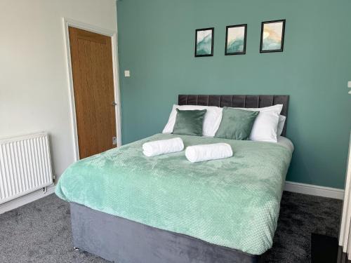 Middlesbrough House | Stoneleigh Retreat 4BR Entire Home