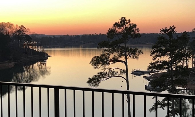 Dadeville Condo | Stoneview Sunset- Amazing Waterfront Views!