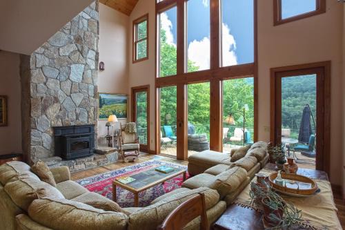 West Halifax House | Stowe Mountain Chalet