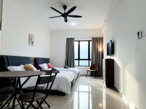 Melayu Apartment | Studio 2bed4pax KekLokSi View