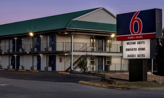 Branson West Hotel | Studio 6 Branson West, Mo – Silver Dollar City