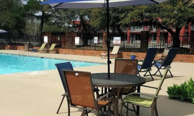 Hammond Hotel | Studio 6 Hammond, LA – I12 – I55