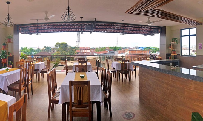 Iquitos Hotel | Studio 69