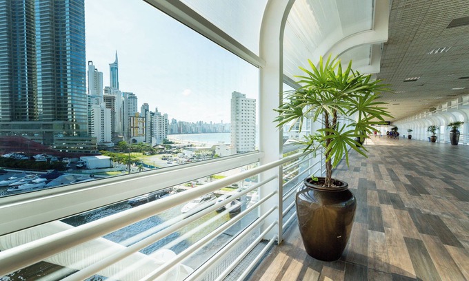 Barra Apartment | Studio Amores 230m da Passarela na Barra HM2352