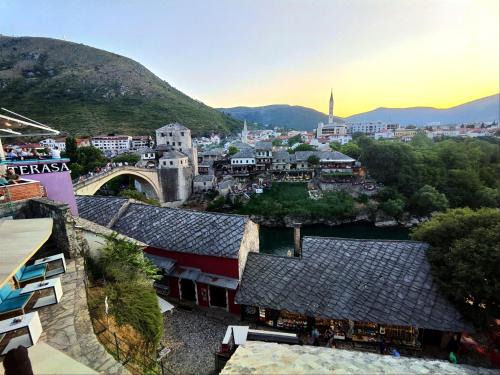 Mostar Old Town Apartment | Studio Apartment Mostari - Stunning Old Bridge View - Perfectly located in Mostar Old Town