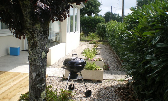 Audenge Apartment | Studio Avec Terrasse Entre Forêt et Plage sur le Bassin D'arcachon