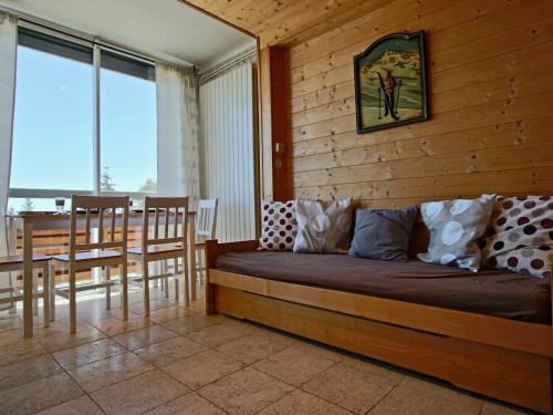Chamrousse Apartment | Studio cabine pour 4 personnes, 3* au pied des pistes à Chamrousse 1750 - FR-1-549-22