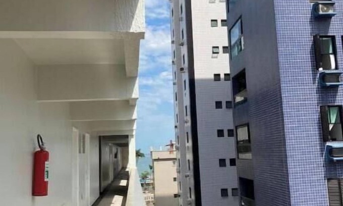 Ponta da Praia Apartment | Studio flat near the beach with parking