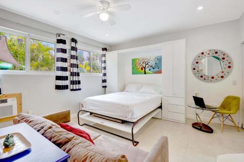 Hendricks and Venice Isles Apartment | Studio in Las Olas near FL Beach