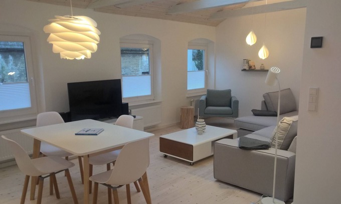 Flensburg Apartment | Studio in the Huus Hillig spirit - right in the heart of Flensburg