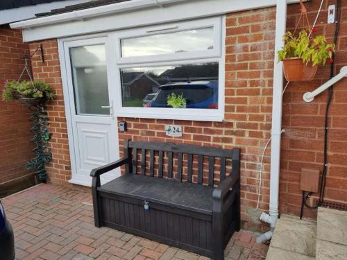 Sunderland Apartment | Studio Near Beach Garden Parking PetsOK