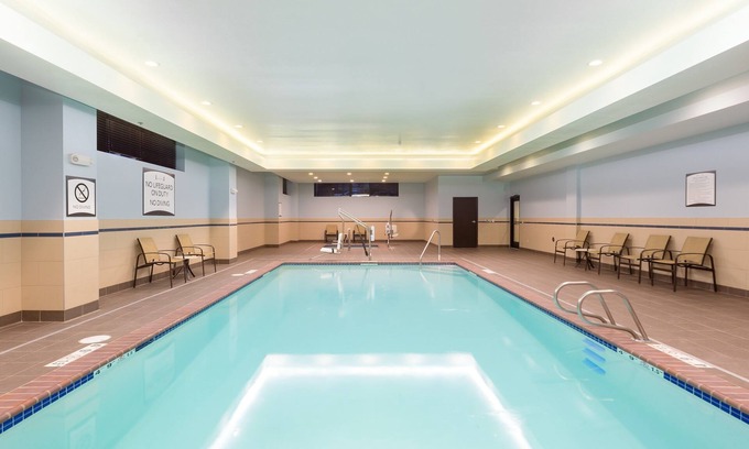 Fremont Apartment | Studio Near Downtown | Breakfast and Pool Access!