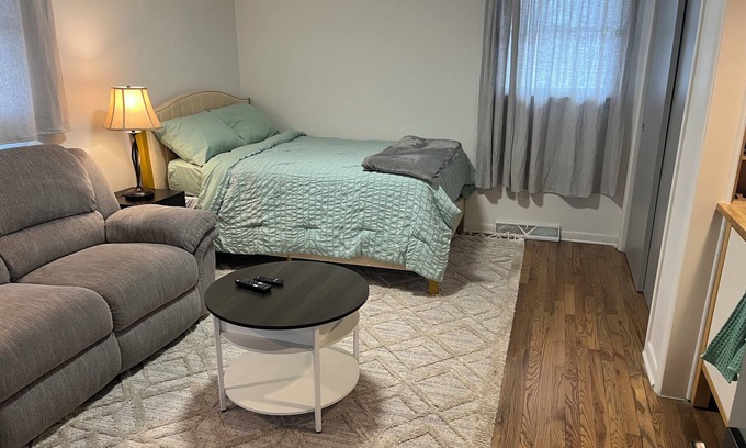 Columbus Apartment | Studio Near Downtown Columbus