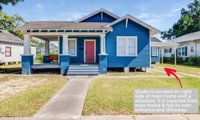 Freetown - Port Rico Apartment | Studio near Downtown Lafayette - Freetown