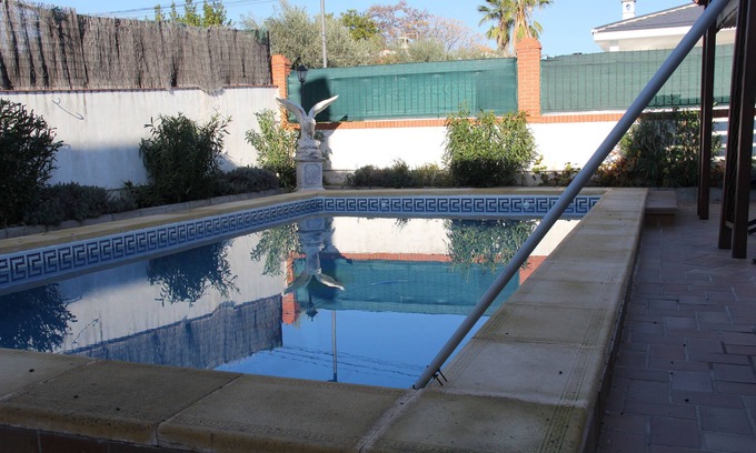 Cullar Vega Cabin | Studio Tropical