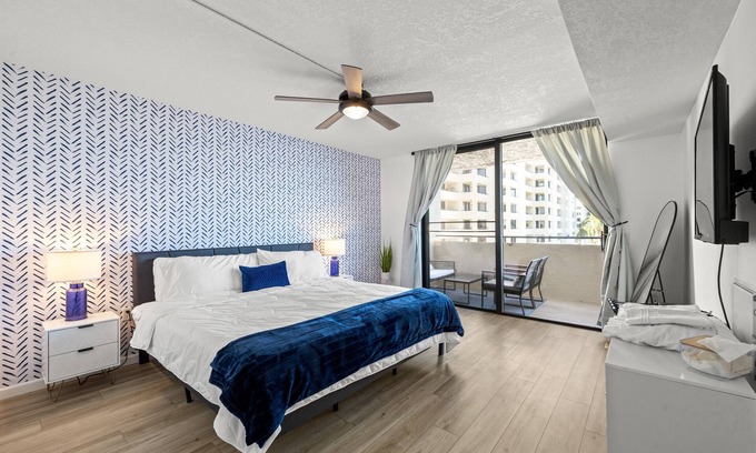 Hudson Condo | Stunning 3/2, Waterfront, sleeps up to 7,#211