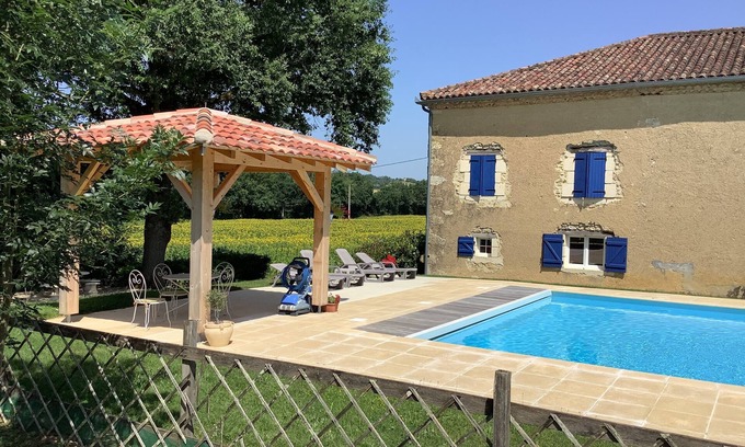 Saint-Puy House | Stunning and sensitively converted barn with 14x7m pool