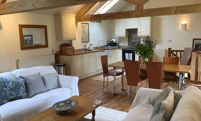 Nun Monkton House | Stunning Barn Conversion With Lovely views of Traditional Village Green