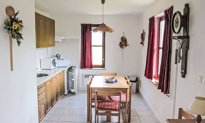 Velke Petrovice House | Stunning private villa for 6 people with pool, WIFI, TV, patio, pets allowed and panoramic view