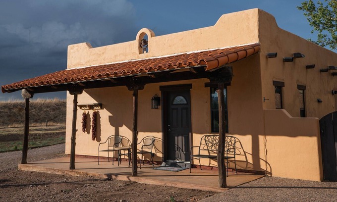 Sonoita House | Stunning Guest Home in the Heart of Horse Country