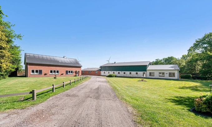 Achtrup House | Stunning home in Achtrup with WiFi