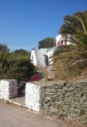 Chrisopigi House | Stunning House - Sleeps 11 Terrace & Sea View