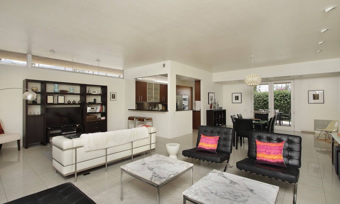 Palm Springs Condo | Stunning Mid Century Condo in 7 Lakes Country Club!