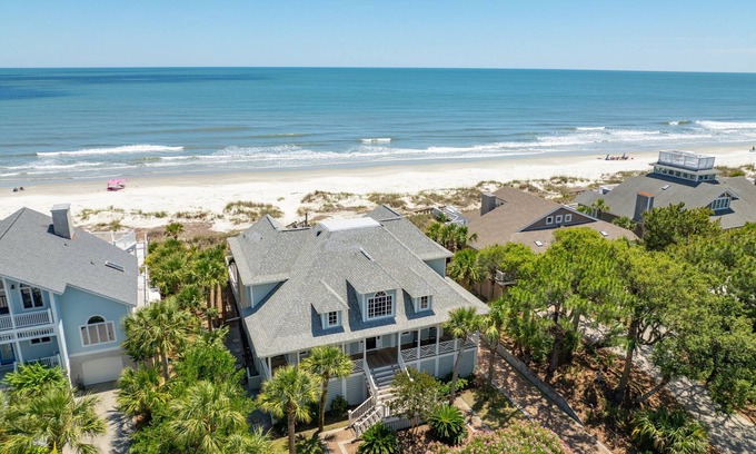 Saint Helena Island House | Stunning Oceanfront Fripp Island Home! - New to VRBO! Resort Access Included!