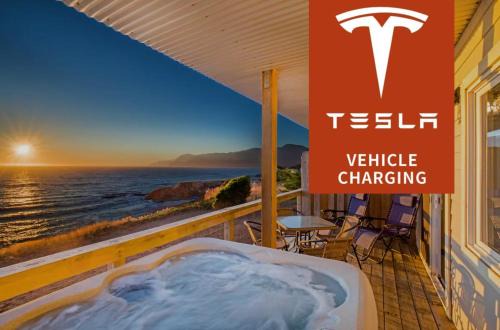 Shelter Cove Apartment | Stunning Oceanview Shelter Cove! by OceanviewHotTubs Oceanfront! Tesla EV station