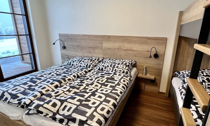 Ricky v Orlickych horach House | Stunning private villa for 6 people with WIFI, TV, terrace and panoramic view