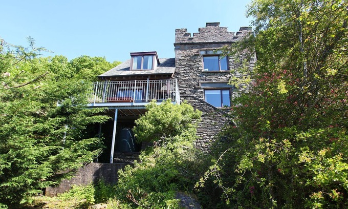Ambleside Cottage | Stunning, unique tower with 2 bedrooms and incredible views