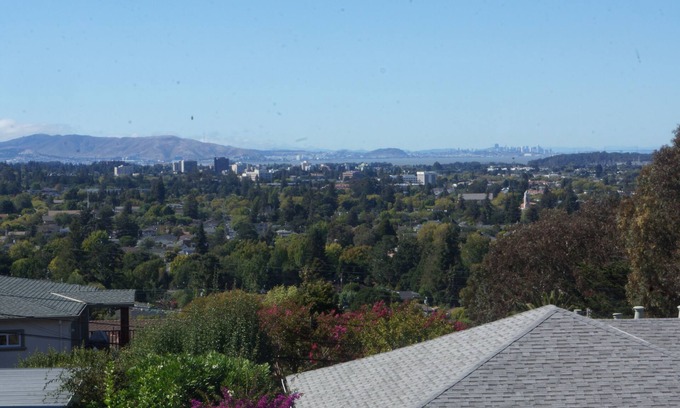 Sugarloaf House | Stunning Views 3bedroom/3bathroom San Mateo San Francisco Bay Area House