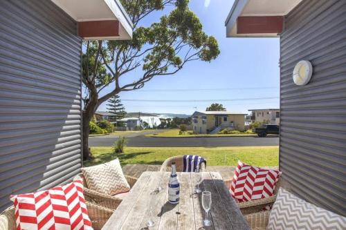 Dolphin Point House | Stunning Views - beach cottage with ocean vistas