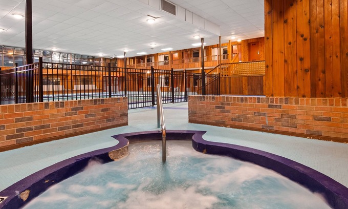 Sturgis Hotel | Sturgis Lodge and Suites