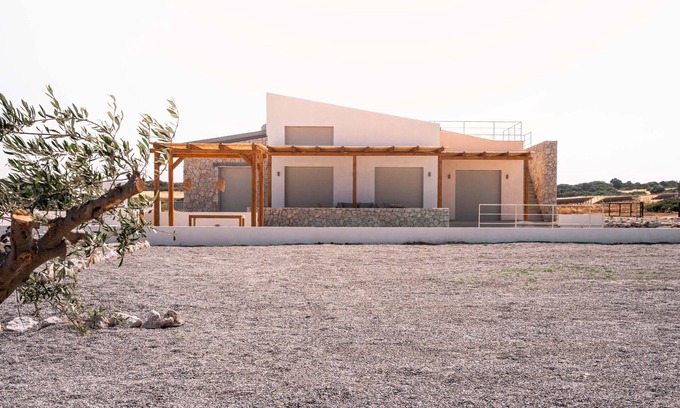 Lahania Villa | Stylish 2-bed Private Villa Vrachos with Pool 2 min from beach!