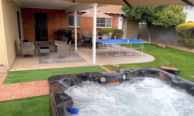 Scottsdale Estates Ten House | Stylish 3BR/3BA Retreat w/Private Spa, 2miles to Old Town